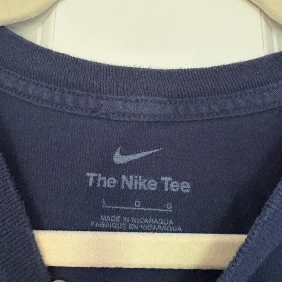 Nike Minnesota Twins Navy T-Shirt - Picture 2 of 3